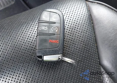 2019 Chrysler 300 Limited from USA, damaged, VIN 2C3CCAEG0KH585777